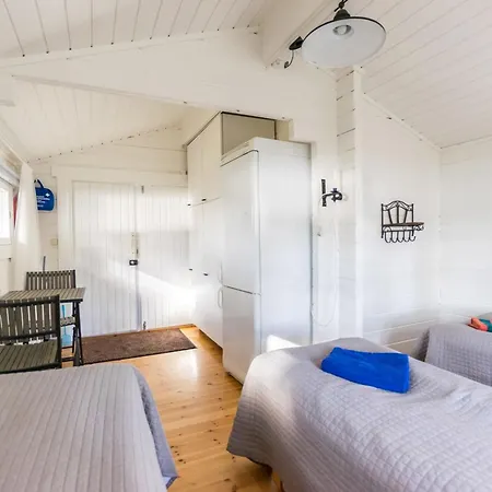 Bergholmen By Interhome *