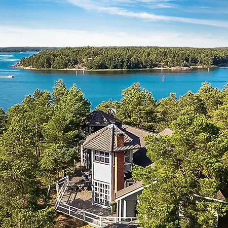 Bergholmen By Interhome * Kemionsaari